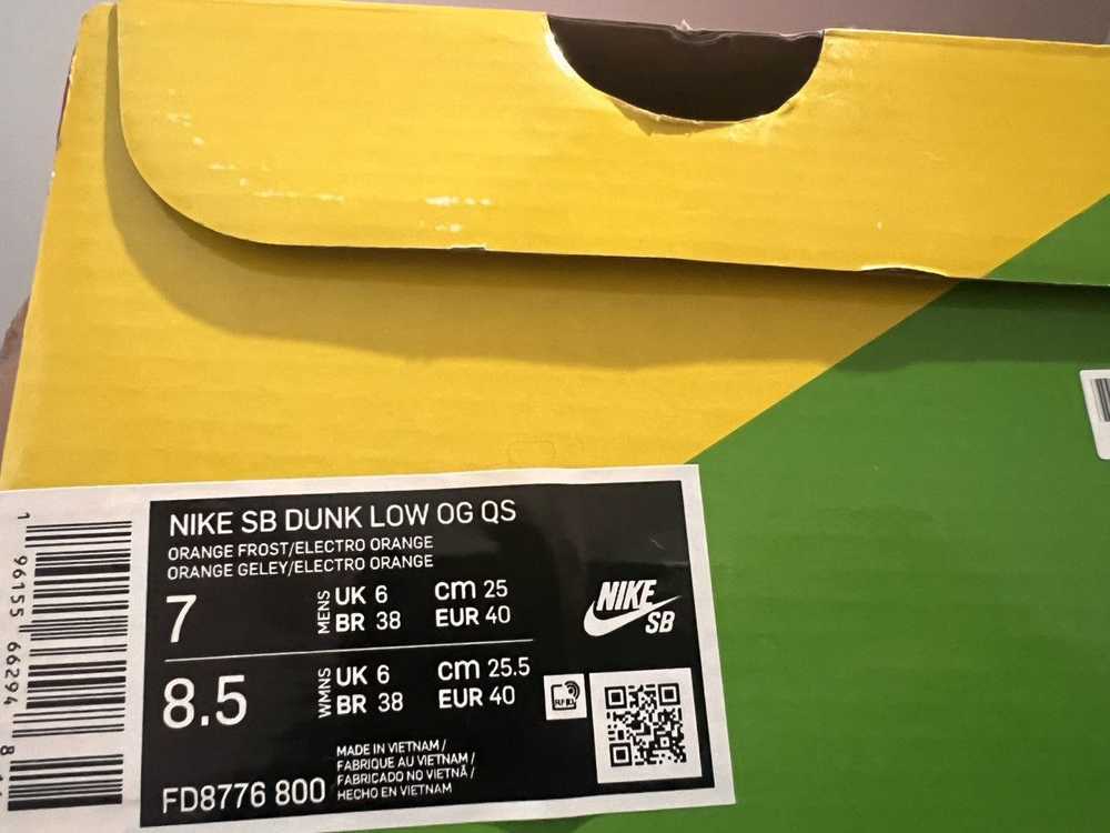 Nike Nike SB Dunk Low Lobster - image 10