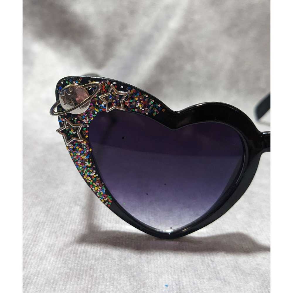 Other Space Glitter Heart Cateye Sunglasses - image 7