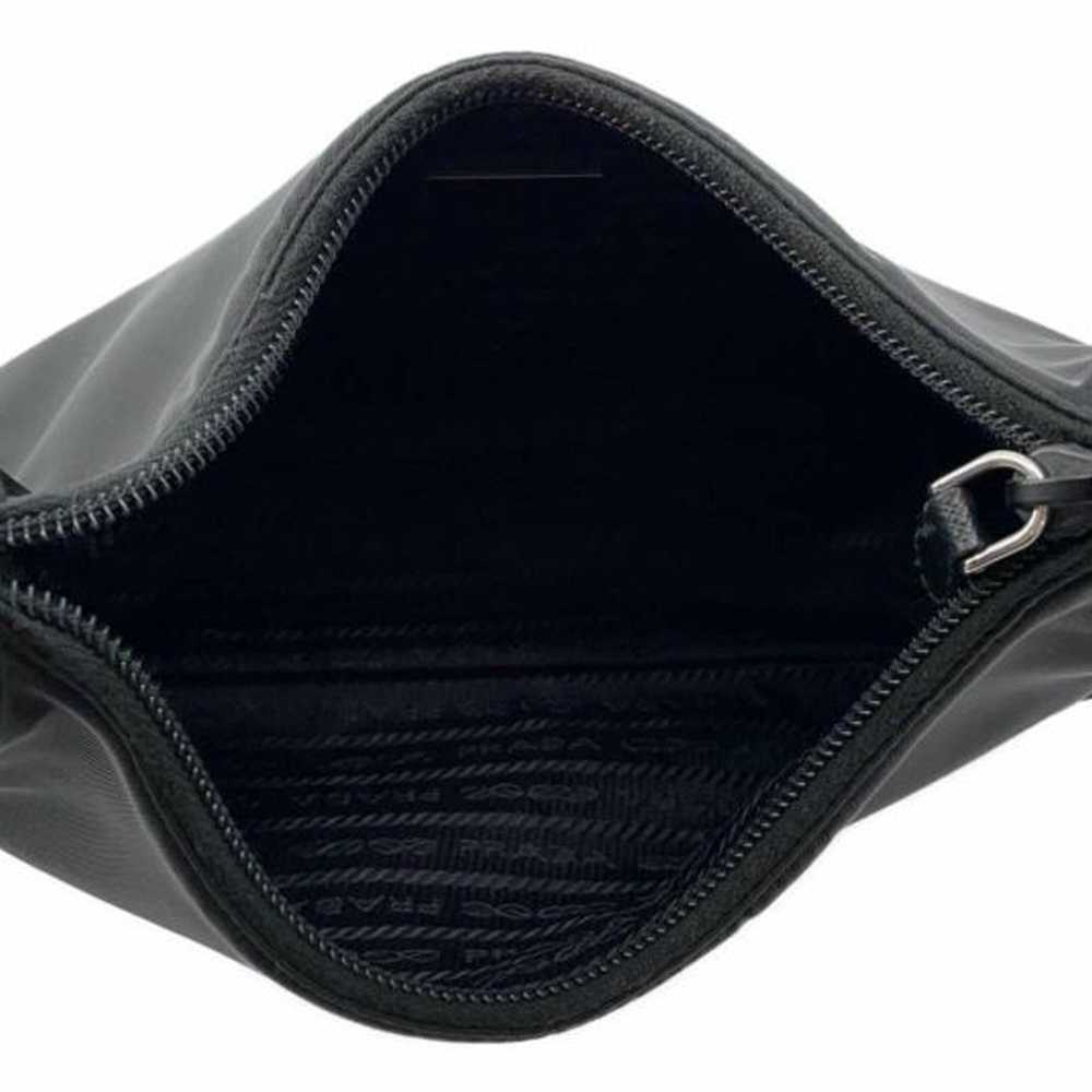 Black Prada Tessuto Re-Edition 2000 Shoulder Bag - image 4