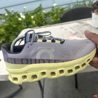 On Cloud Women's Cloud Monster Running Shoes Size… - image 1