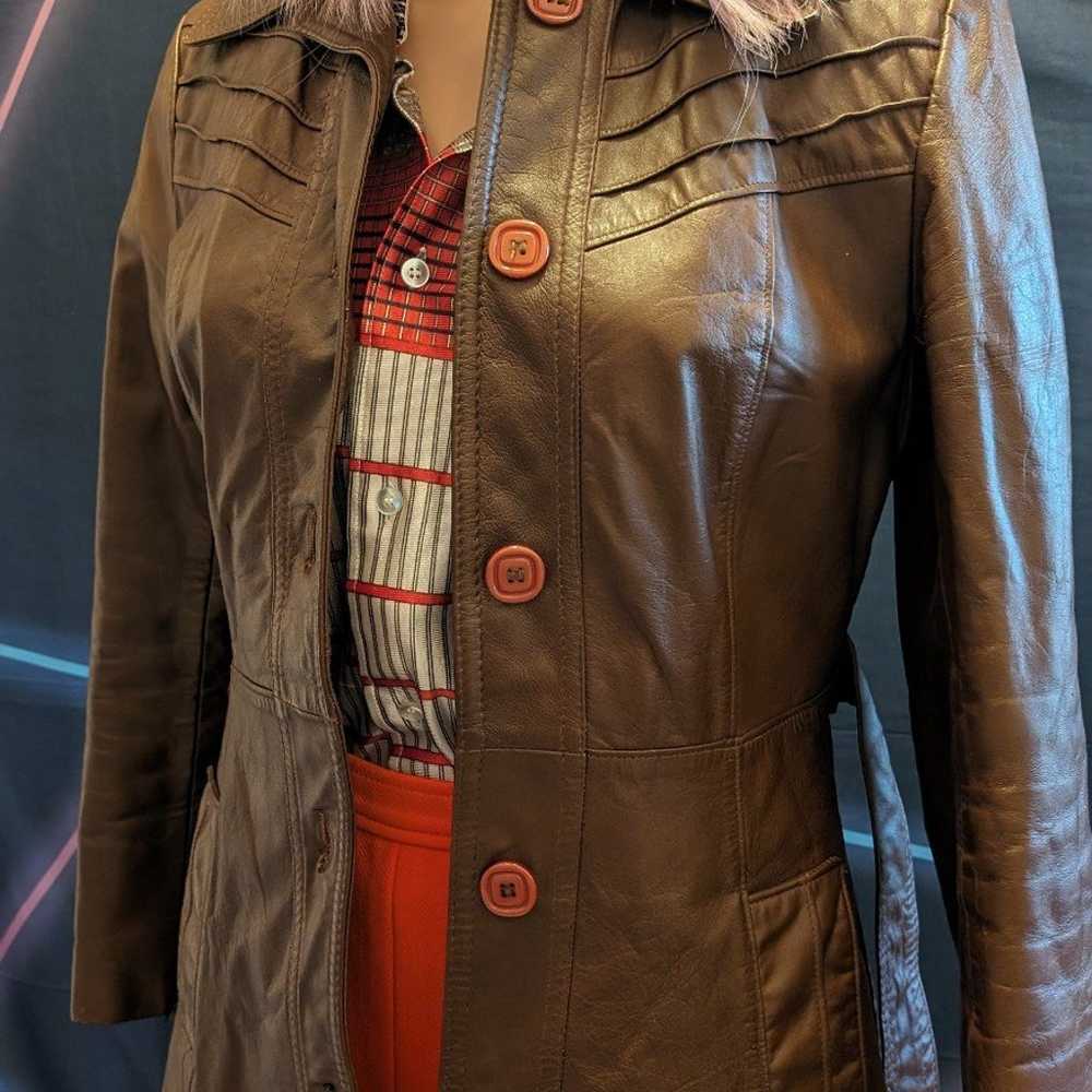 Brown leather vintage coat - image 2