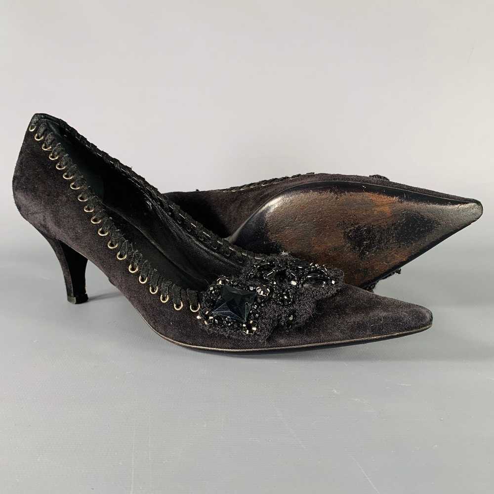 Prada Black Suede Beaded Embellishment Heels Pumps - image 5