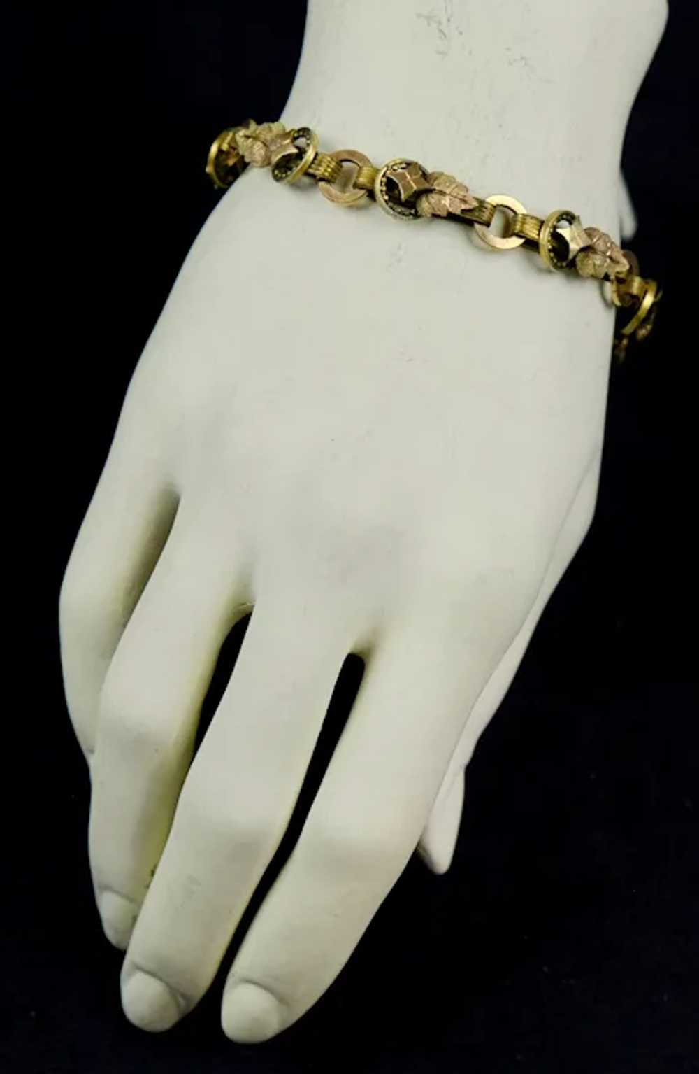 Victorian 9K Gold Fronts Book Chain Bracelet - image 3