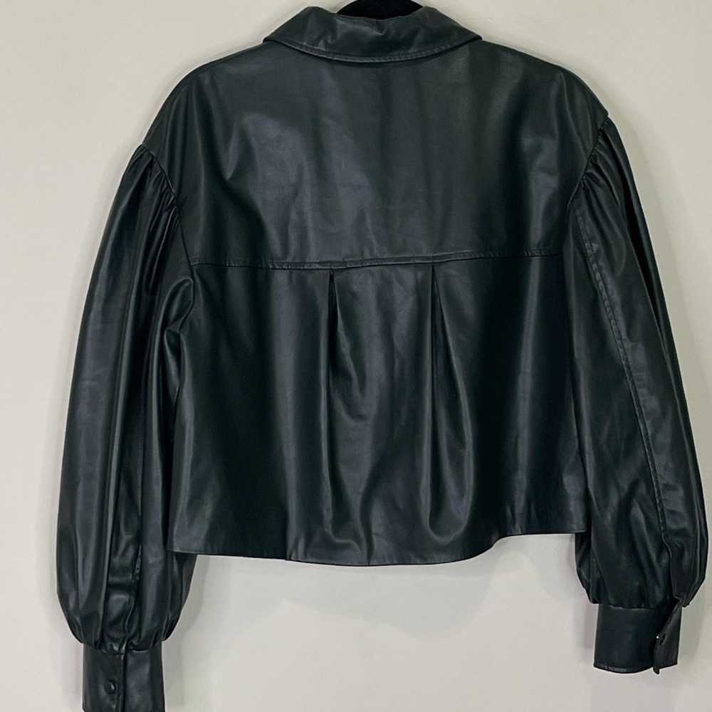 Zara Cropped Vegan Faux Leather Jacket Women's Si… - image 12