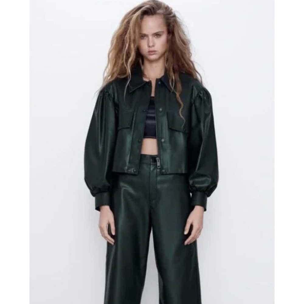 Zara Cropped Vegan Faux Leather Jacket Women's Si… - image 4