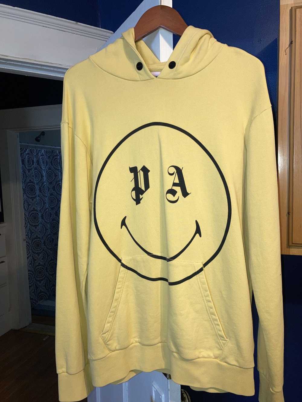 Palm Angels Palm Angels Smiley Hoodie (Medium) - image 4