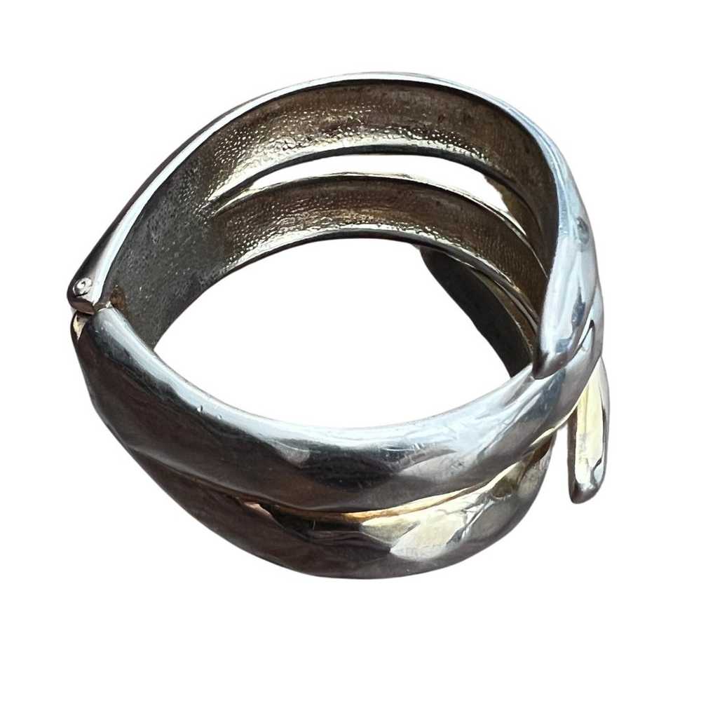 Vintage Two-toned Clamper Bracelet, Hinged Closure - image 5