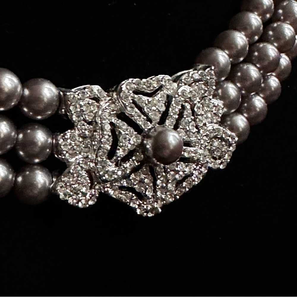 Vintage 90’s 3 Strand Silver Pearl Choker With CZ… - image 3