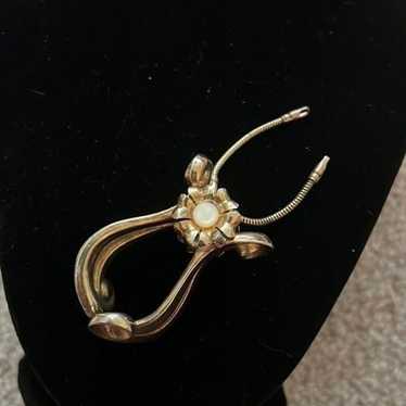 Vintage Gold with opalescent stone Flower Hair cl… - image 1