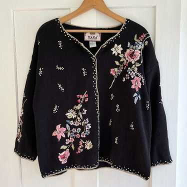 Vintage Floral Embroidered Knit Sweater Size Small - image 1