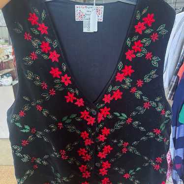 Vintage New Directions woman’s black floral vest - image 1