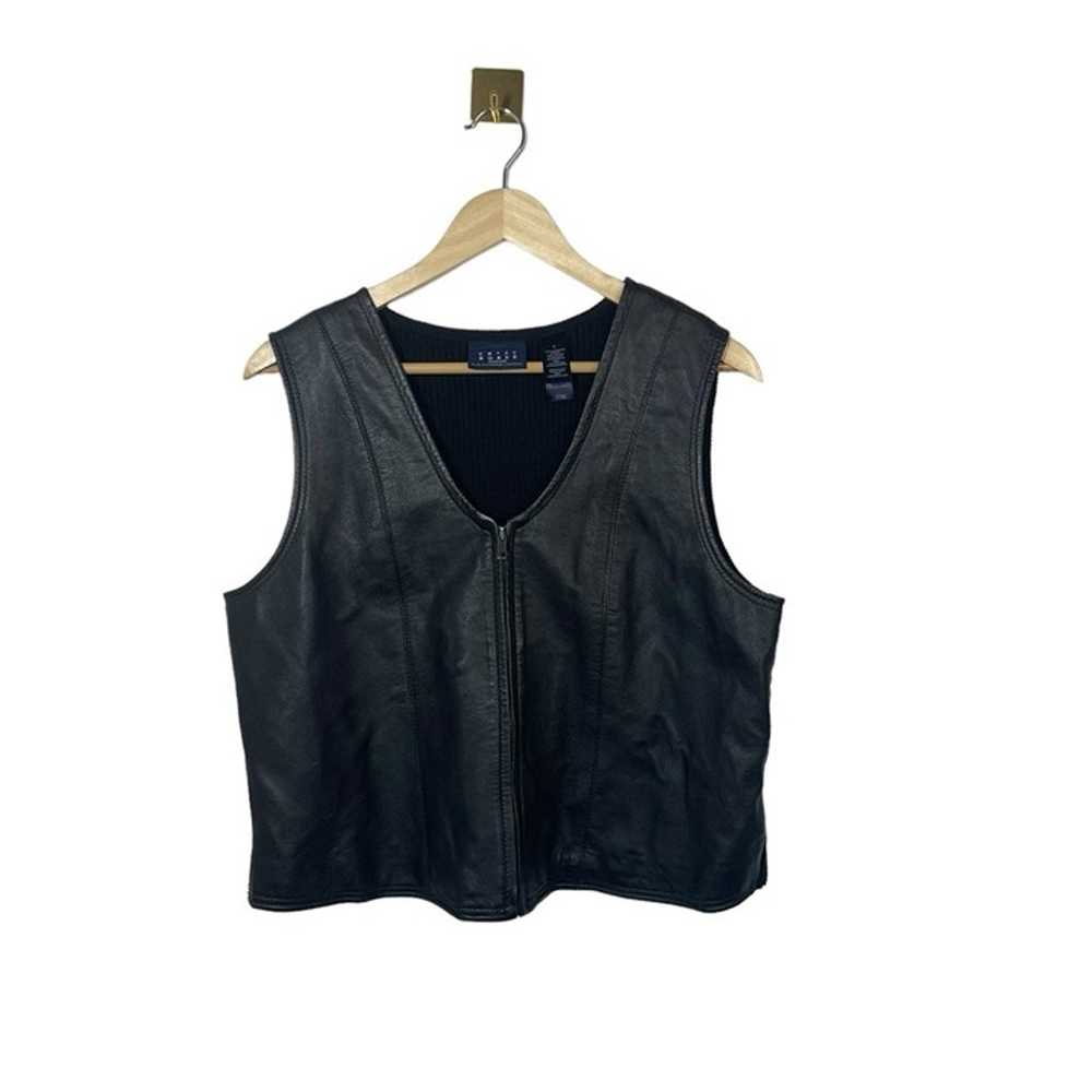 VINTAGE Liz Claiborne Leather Sleeveless Vest in … - image 4