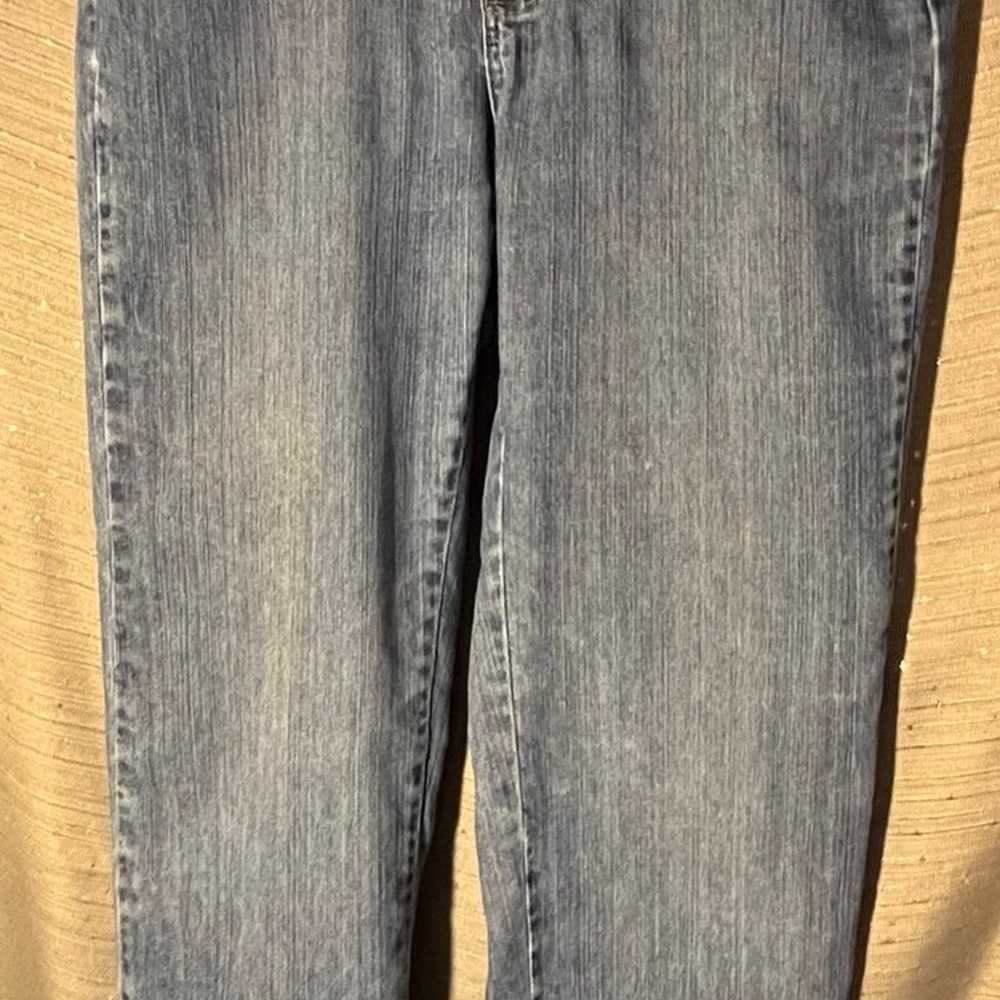Vintage Lee Classic Fit  Mom Jeans Size 6 - image 1