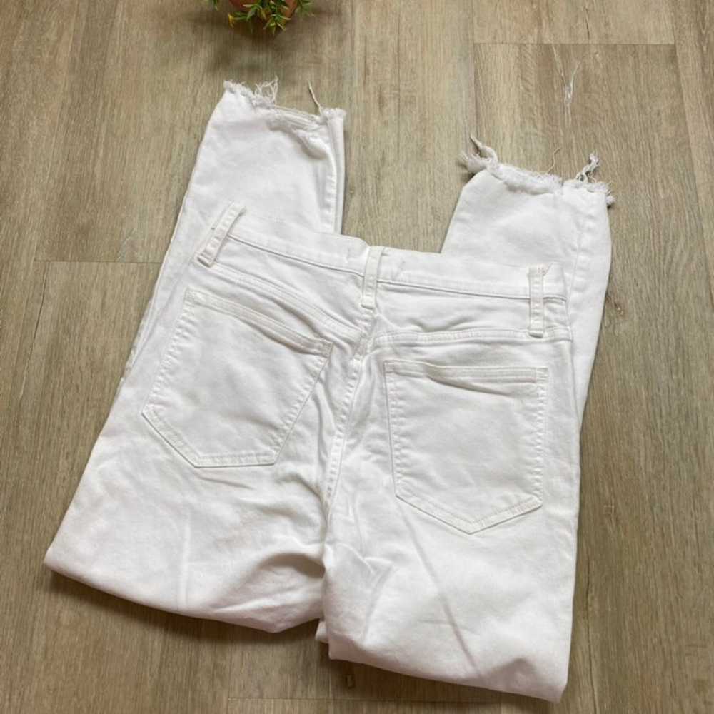 The Perfect Vintage Crop Jean in Tile White: Butt… - image 4