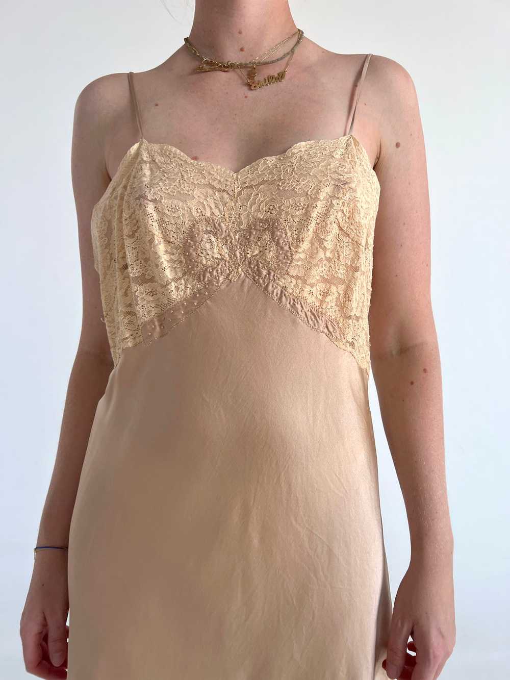 1930's Latte Silk Slip with Bow Embroidery - image 4