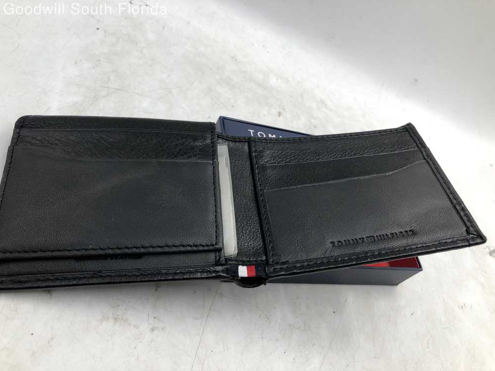 Tommy Hilfiger Mens Leather Wallet - image 2