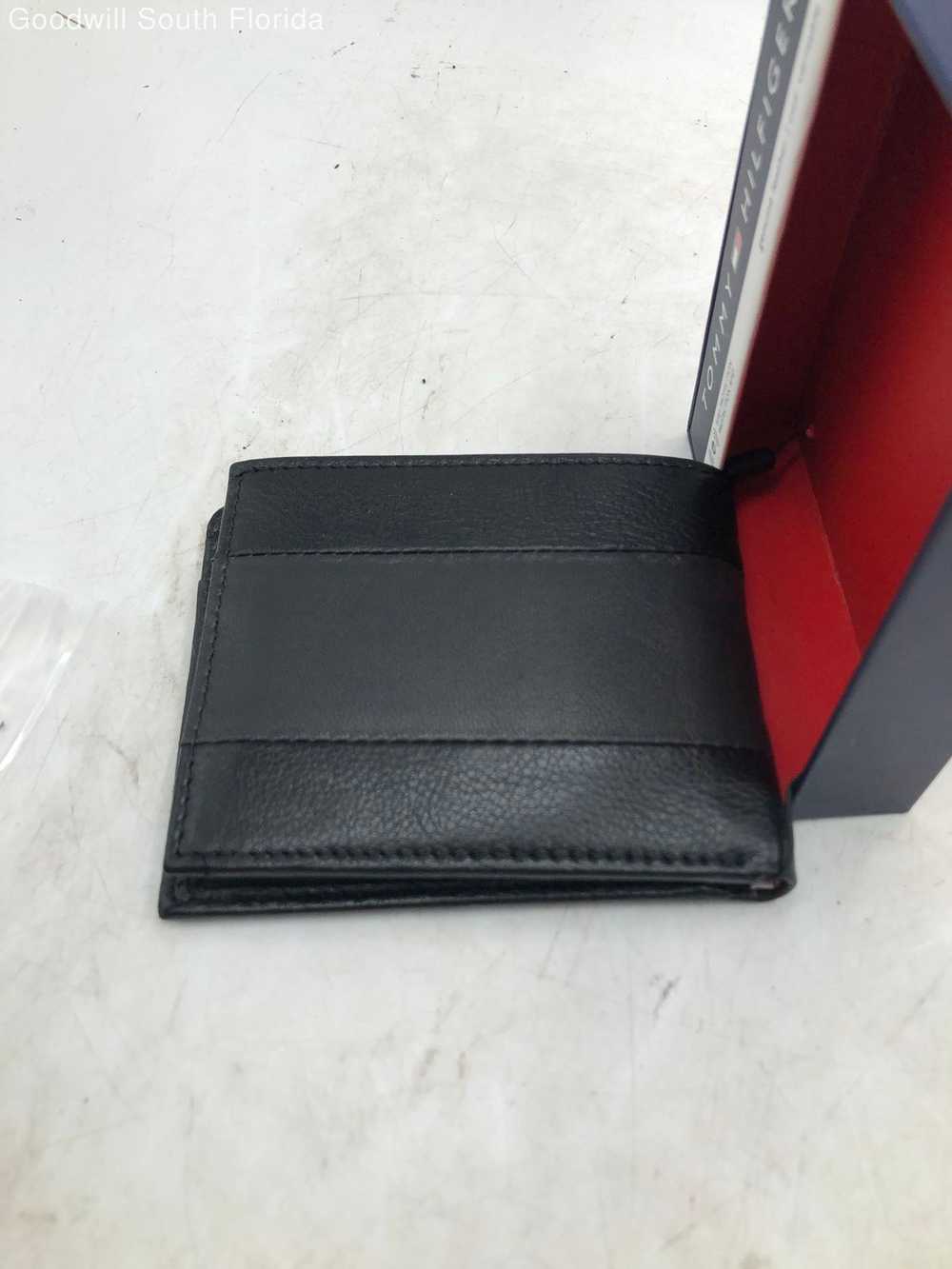 Tommy Hilfiger Mens Leather Wallet - image 3