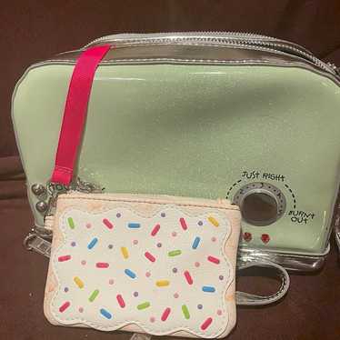 Betsey Johnson pop tart toaster purse (price is fi
