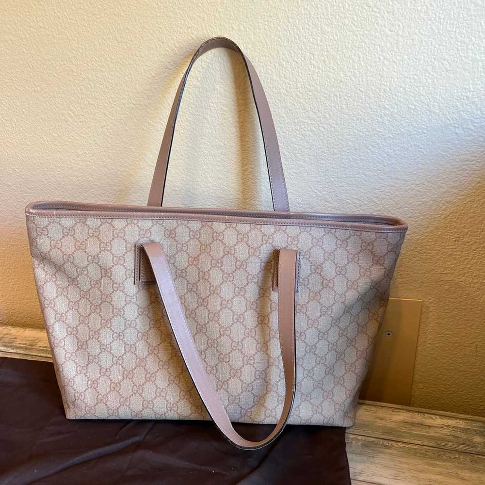 GUCCI MONOGRAM BEIGE TOTE BAG - image 3