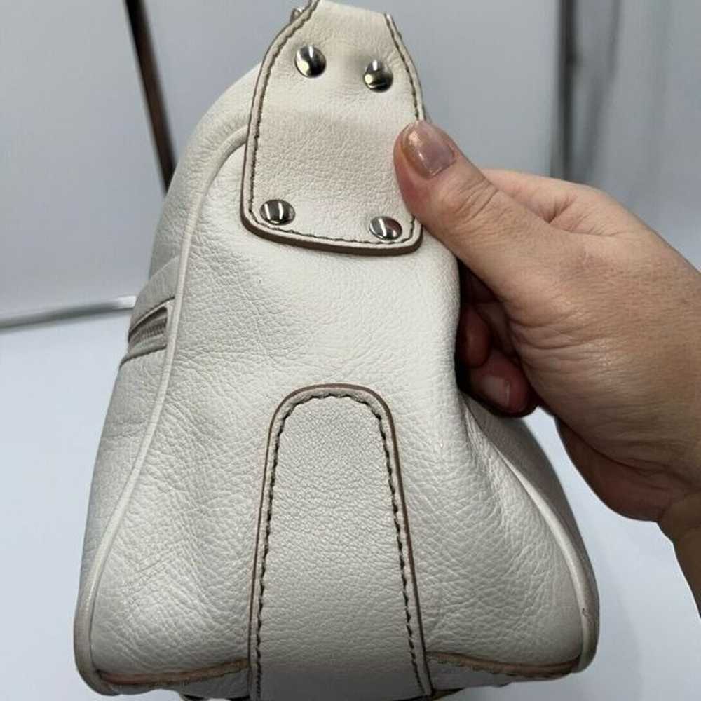 Tod’s Long White Leather Shoulder Bag - image 5