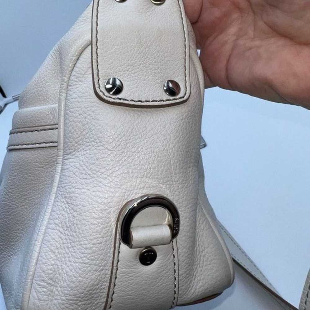 Tod’s Long White Leather Shoulder Bag - image 8