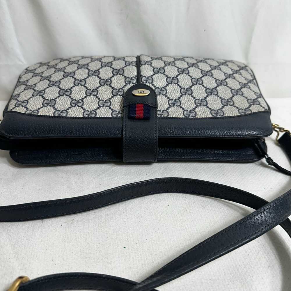 Gucci Shoulder Bag - image 6