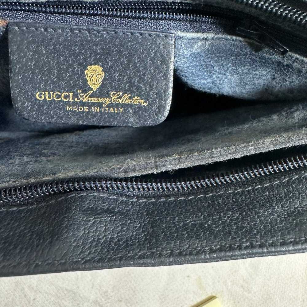 Gucci Shoulder Bag - image 9