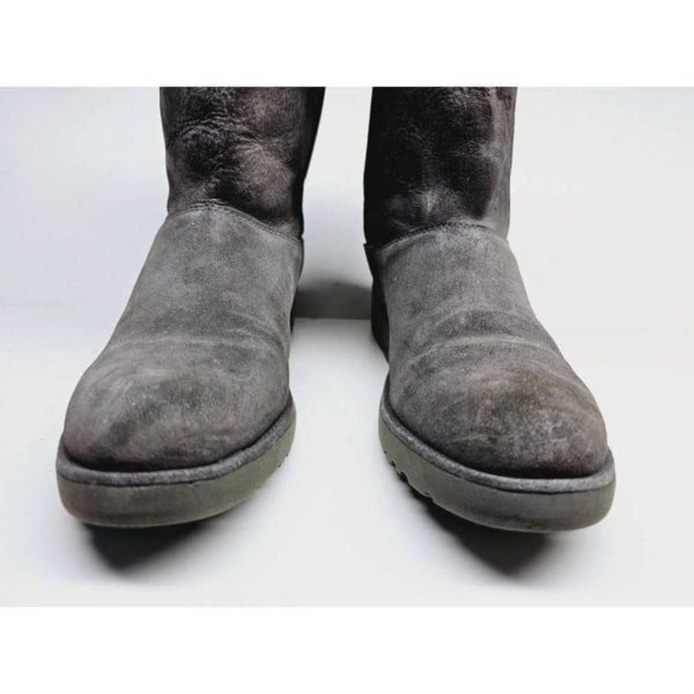 UGG Women 7 Winter Boot - image 9