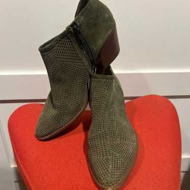 Lucky and Brand dark green boots size