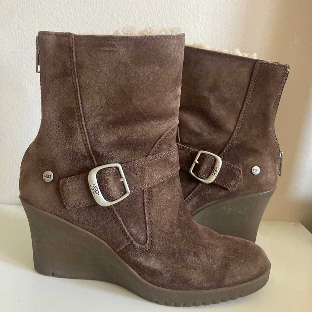 UGG Gisella Size 8 Brown Suede Leather Buckle Zip… - image 1