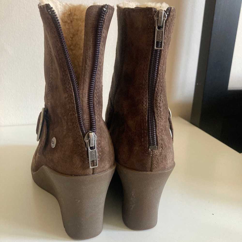 UGG Gisella Size 8 Brown Suede Leather Buckle Zip… - image 5
