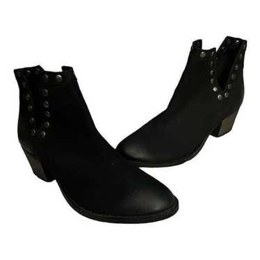 Vintage 7 Eight Black Suede Leather Studded Ankle 