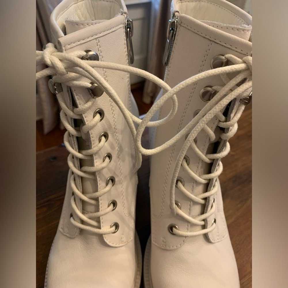 Vintage Havana Westburry Ice laceup boots, white … - image 10