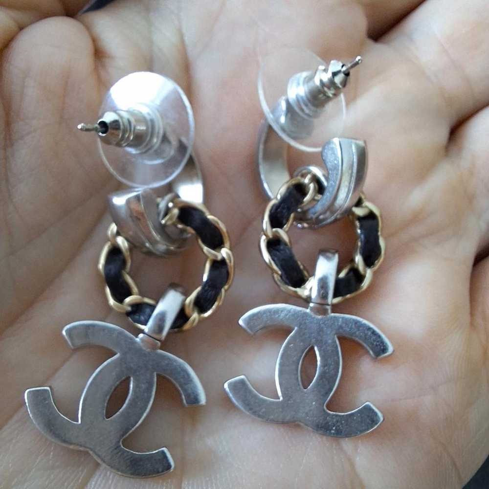 Chanel Matelassé earrings - image 5