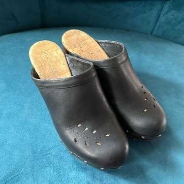 Korks Brandi Leather Clogs size 8