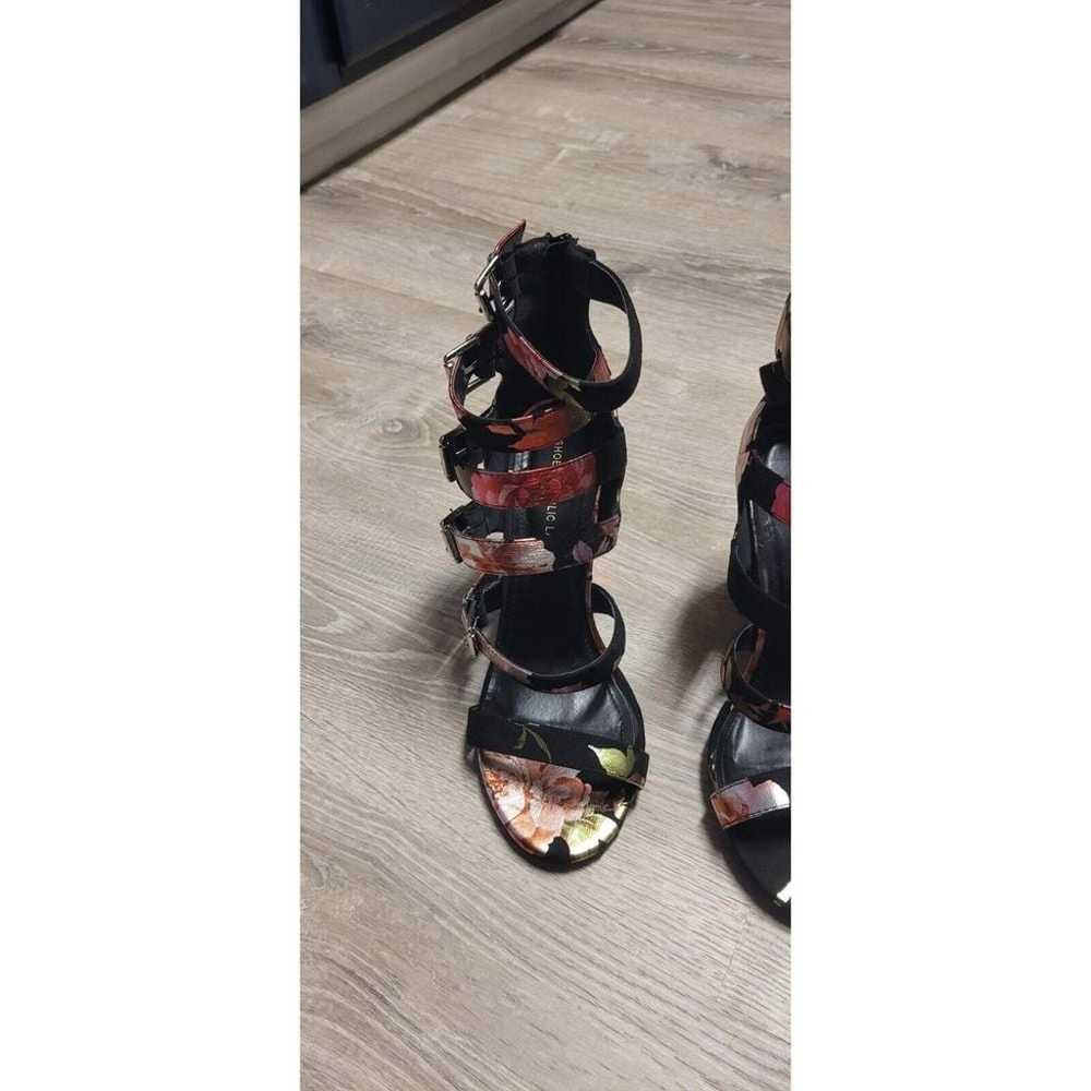 Shoe Republic High Heels "Rose" Black Oriental 6 … - image 3