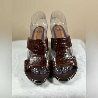Sofft Brown Leather Pumps Open Toe Heels Size 8.5M