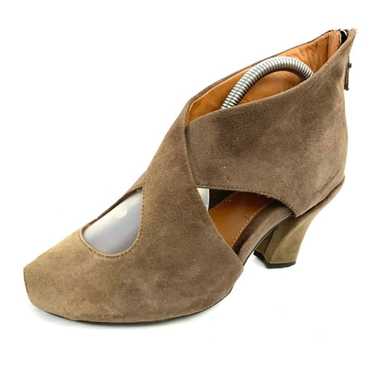 EARTHIES "Syriana" Suede Peep Toe Heels - image 1