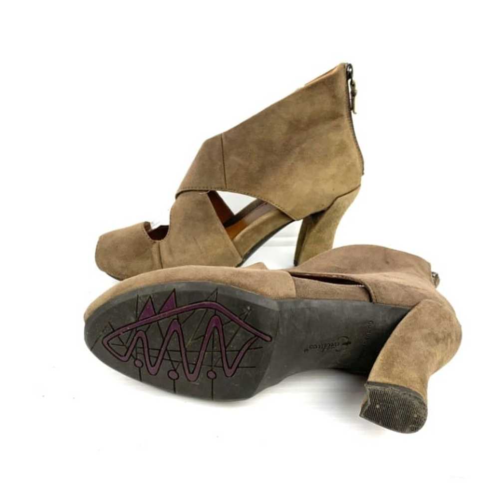 EARTHIES "Syriana" Suede Peep Toe Heels - image 5