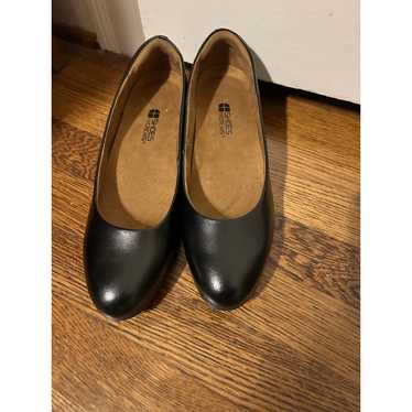 Shoes for Crews Black Leather Non-slip Ballet Heel