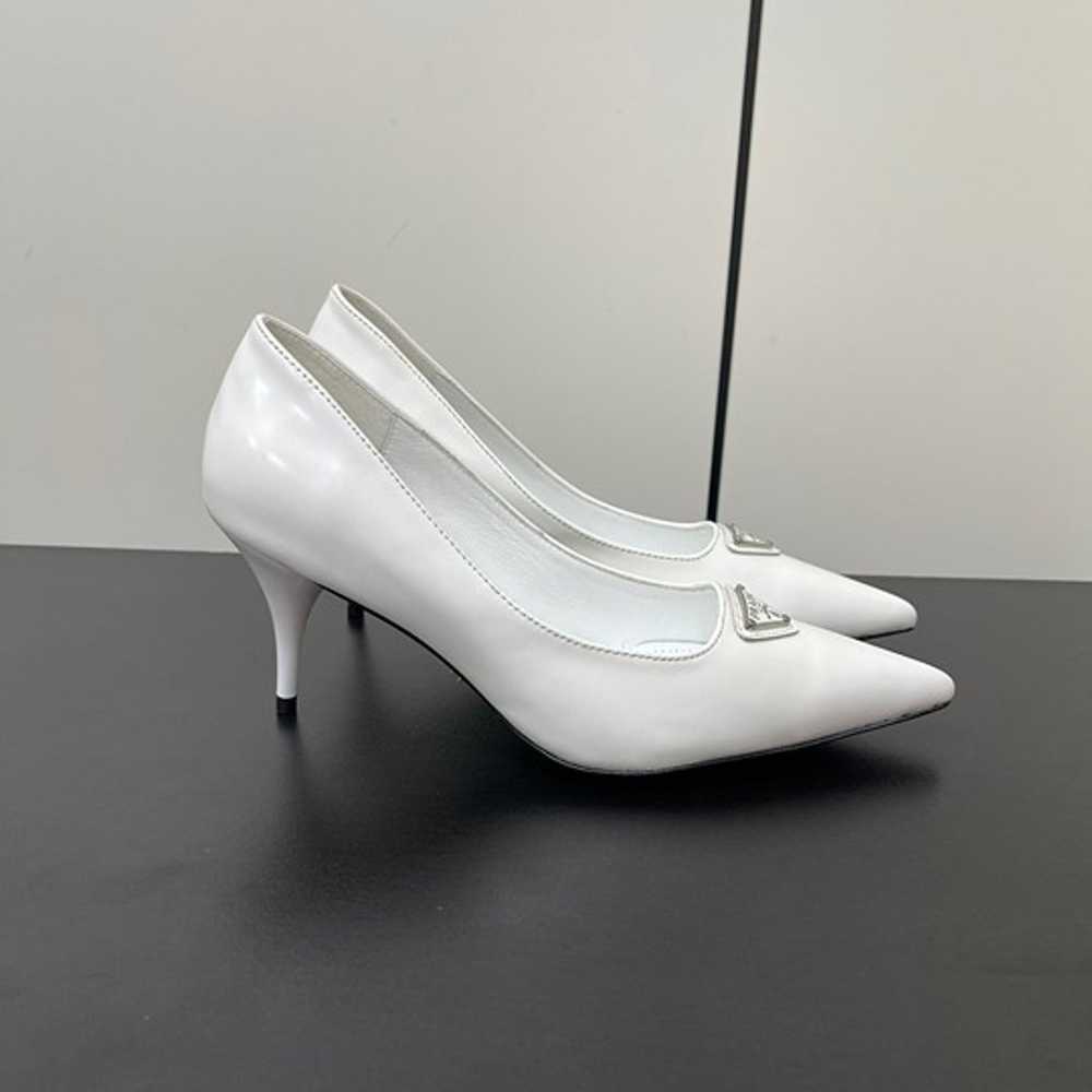High heels - image 4