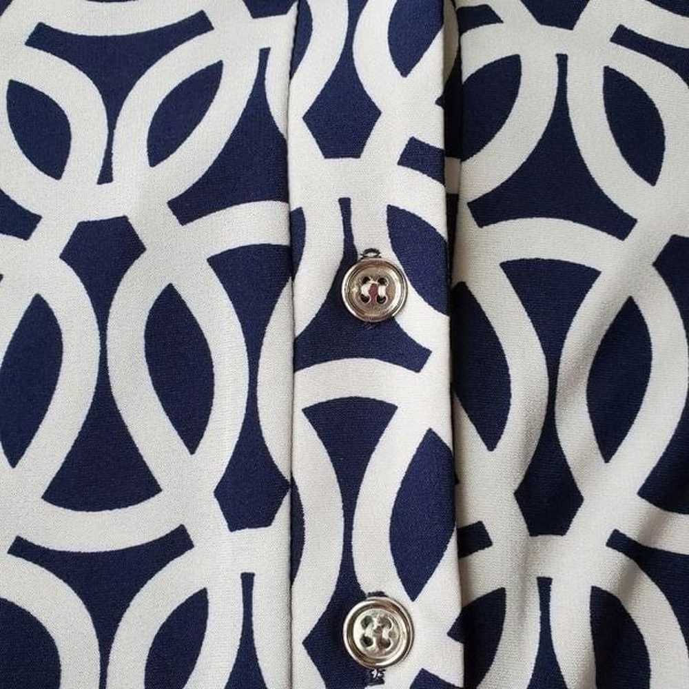 ️Sandra Darren Blue & White Geometric 3/4 Sleeve … - image 4