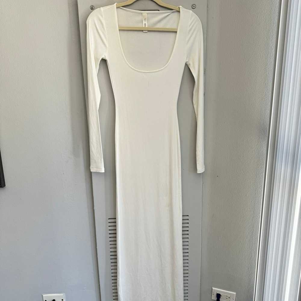 Skims White Lounge Long Sleeve Dress M - image 3