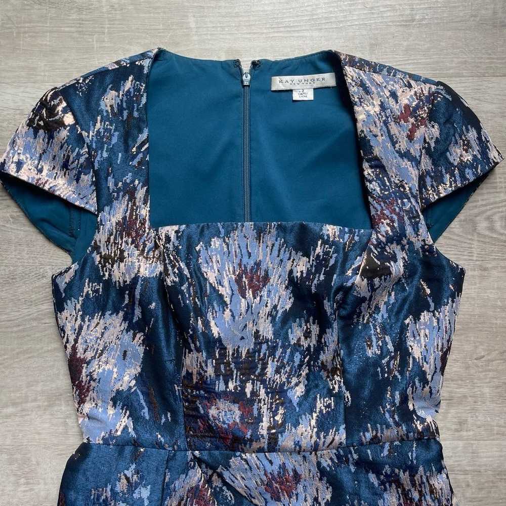 Kay Unger Cap Sleeves Jacquard Dress size 2 - image 2