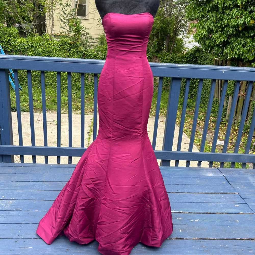 Fuchsia strapless Sherri hill dress - image 1