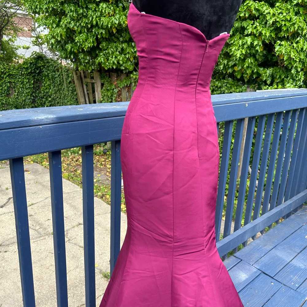 Fuchsia strapless Sherri hill dress - image 4