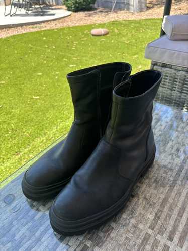 Vince Vince “Raleigh” Water Repellent Boots