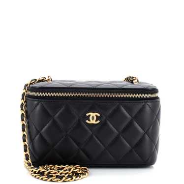 CHANEL Classic Vanity Case with Chain Quilted Lamb