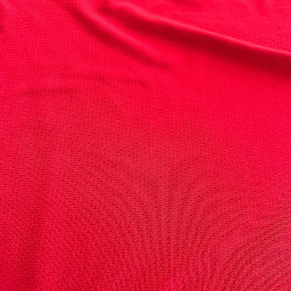 Lululemon Men's Red Wet Dry Warm T-Shirt Size Lar… - image 10