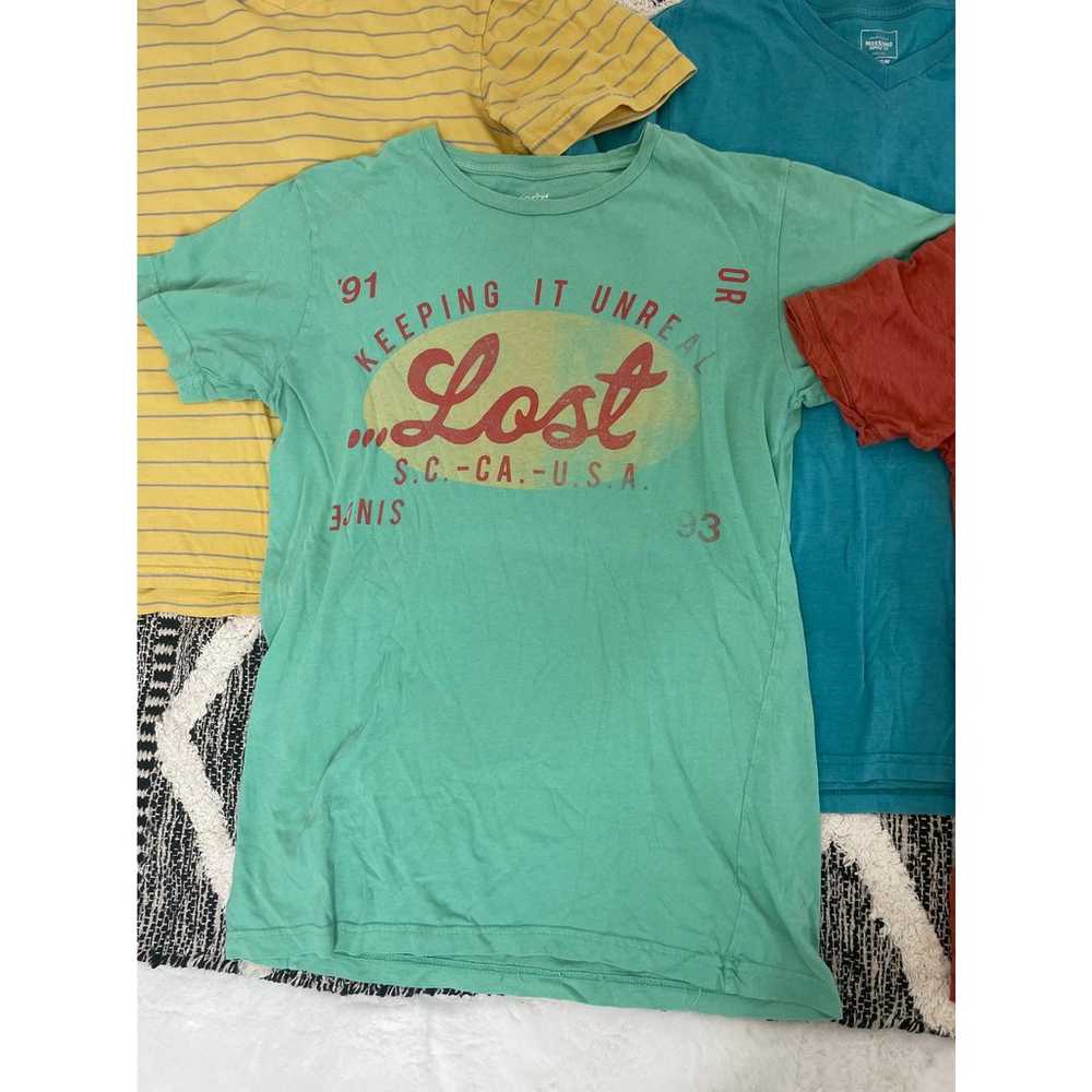 Target and More Mens Basic Spring T-Shirts size s… - image 3